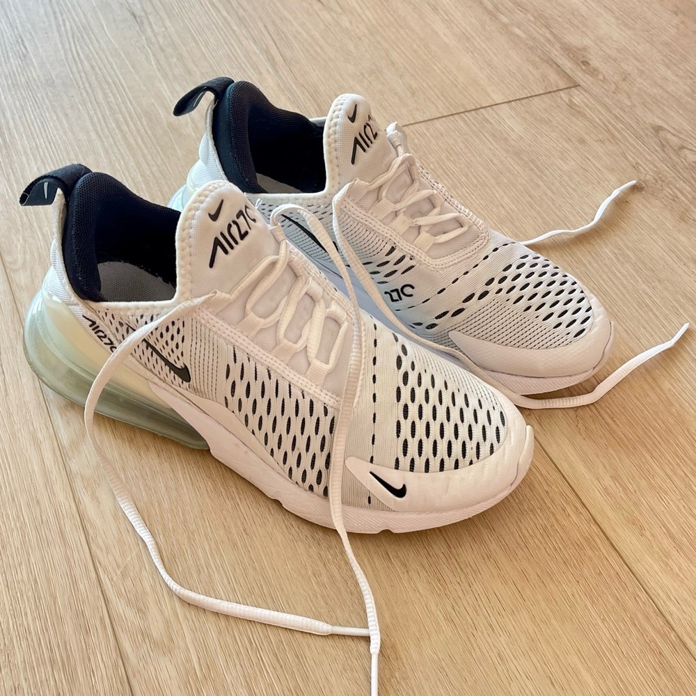 Nike Women’s Air Max 270